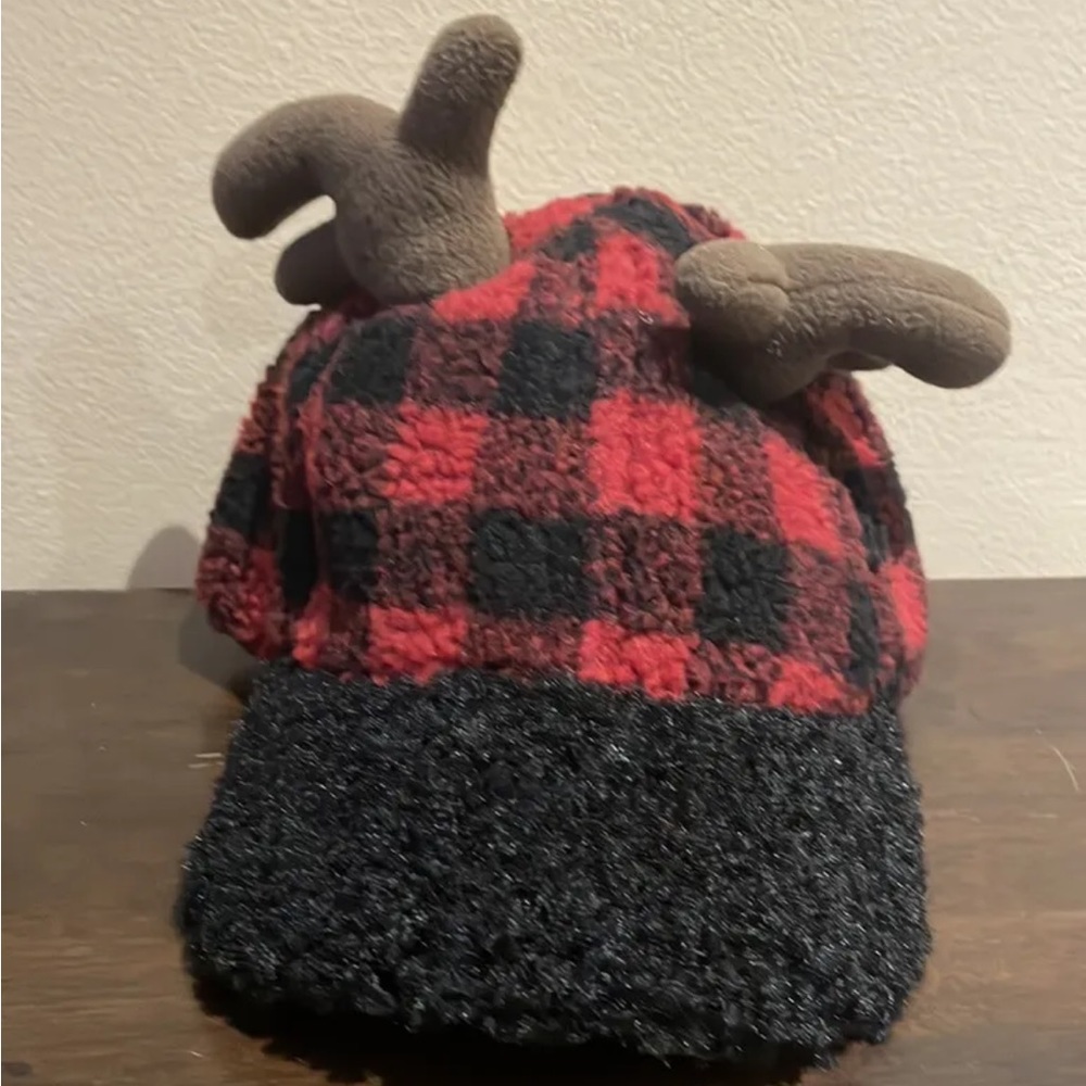 Holiday Time Christmas Buffalo Plaid hat Cap Reindeer New antlers